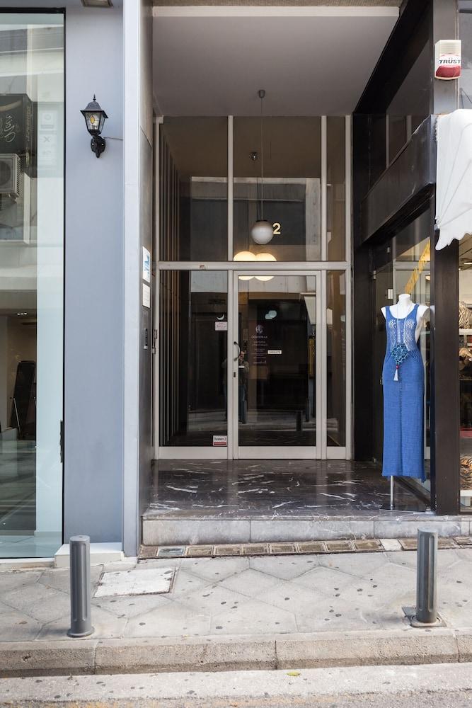 Luxury Apartments In Plaka By Upstreet Atenas Exterior foto